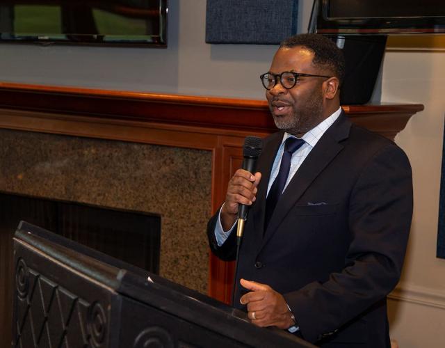 Sherman Whites, Jr. speaks after receiving a Distinguished Alumni Award during the 2019 Department of Mechanical Engineering Alumni Awards Banquet.