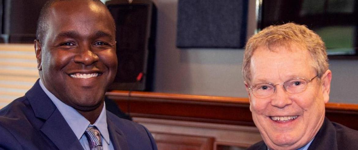 Eric Hellstrom, Ph.D. (right) and Terrell Finch (left) at the 2019 Distinguished ME Alumni Award Banquet.