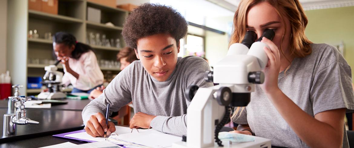 science students in high school lab