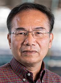 Dr. Wenrui Huang headshot