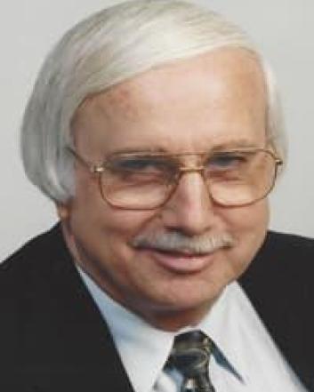 Dr. Fred Simons
