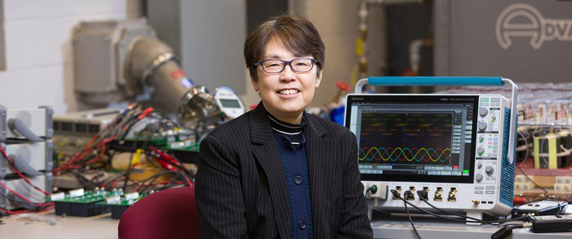 photo of famu-fsu engineering professor helen li in her lab