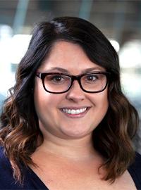 Kari Evans headshot