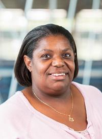 Katrina Bond headshot