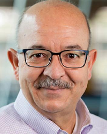 Dr. Naser Tibi