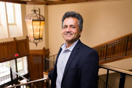 portrait of famu-fsu engineering professor farrukh alvi